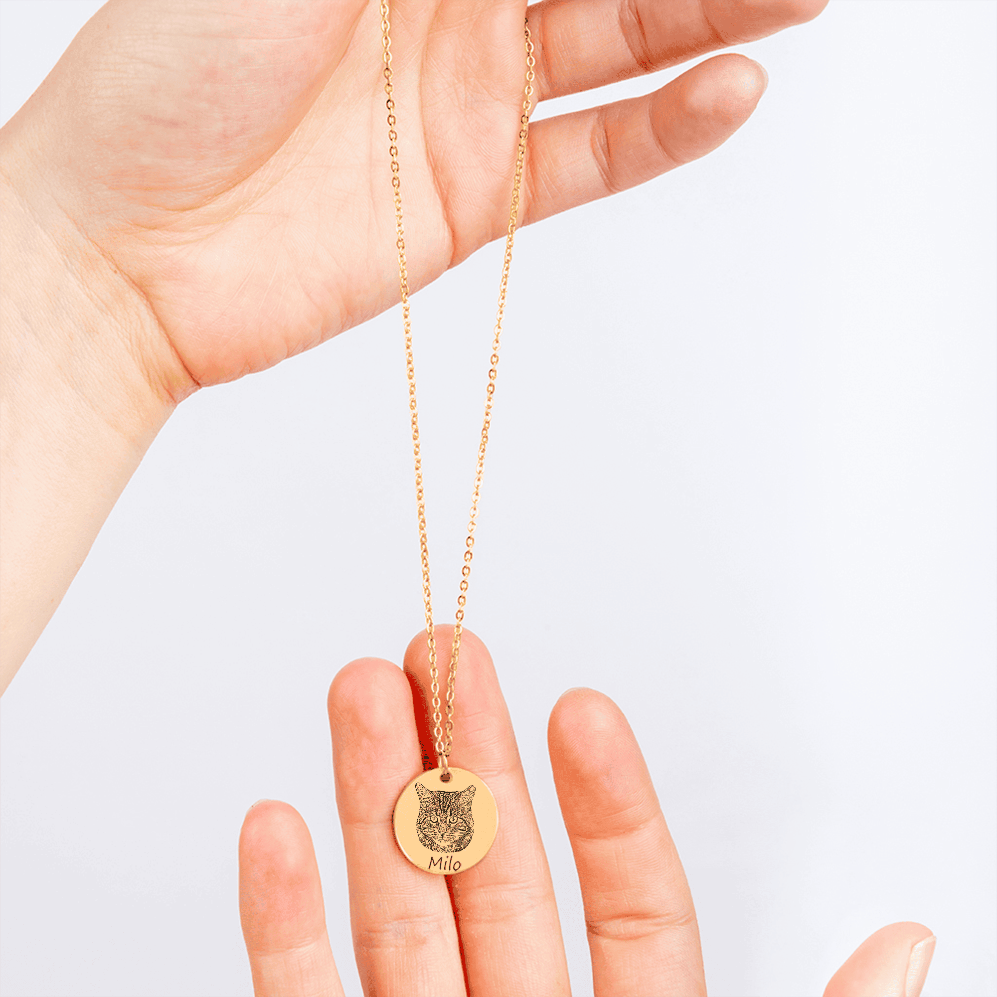 PERSONALIZED PET FACE PORTRAIT NECKLACE