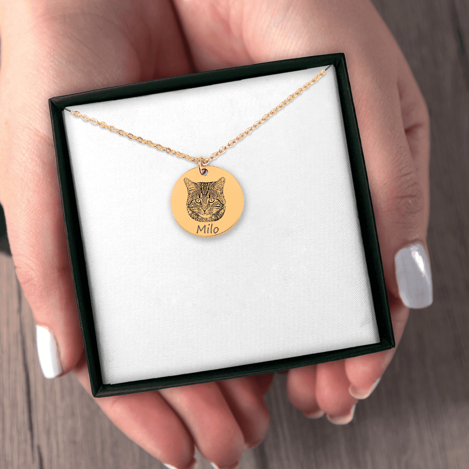 PERSONALIZED PET FACE PORTRAIT NECKLACE
